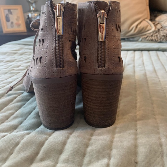 Vince Camuto Lace Up Heels - Picture 3 of 4